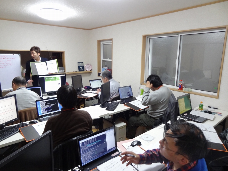 http://www.linuxmaster.jp/linux_blog/images/20140401/DSC06638.jpg