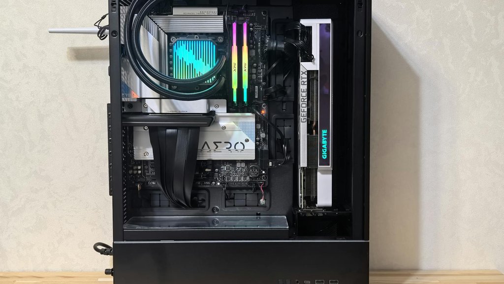 古いPCをLinuxサーバー学習機に再生する方法｜Q4OS・Mint Xfce・Zorin OS 18比較とUbuntu Server/AlmaLinux導入手順【2026年版】